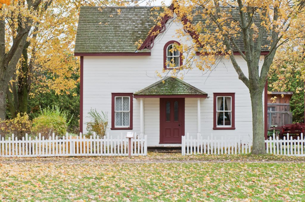Should You Refinance Your Home Loan Before Interest Rates Go up?